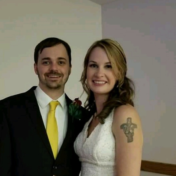 Meet your Posher, Carla - Picture 1 of 1